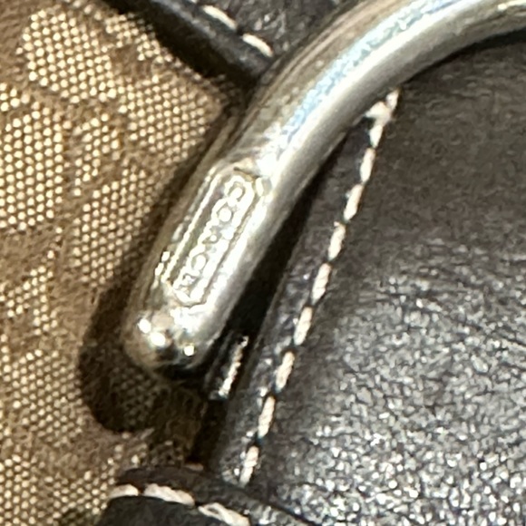 Authentic Coach Tote in Brown - Picture 2 of 15